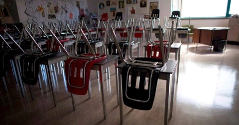 #BCCommissioner's Conclusion is another reminder of the #vulnerabilityof #students. Over 100 private messages &amp; over 1,000 phone calls creates significant #RISKofEmotionalHarm&amp; #TeacherDutybreach
#CTVNewsVancouver #ToddCoyne #SHAPEYourWorkplace #SHIWproject #DOJ