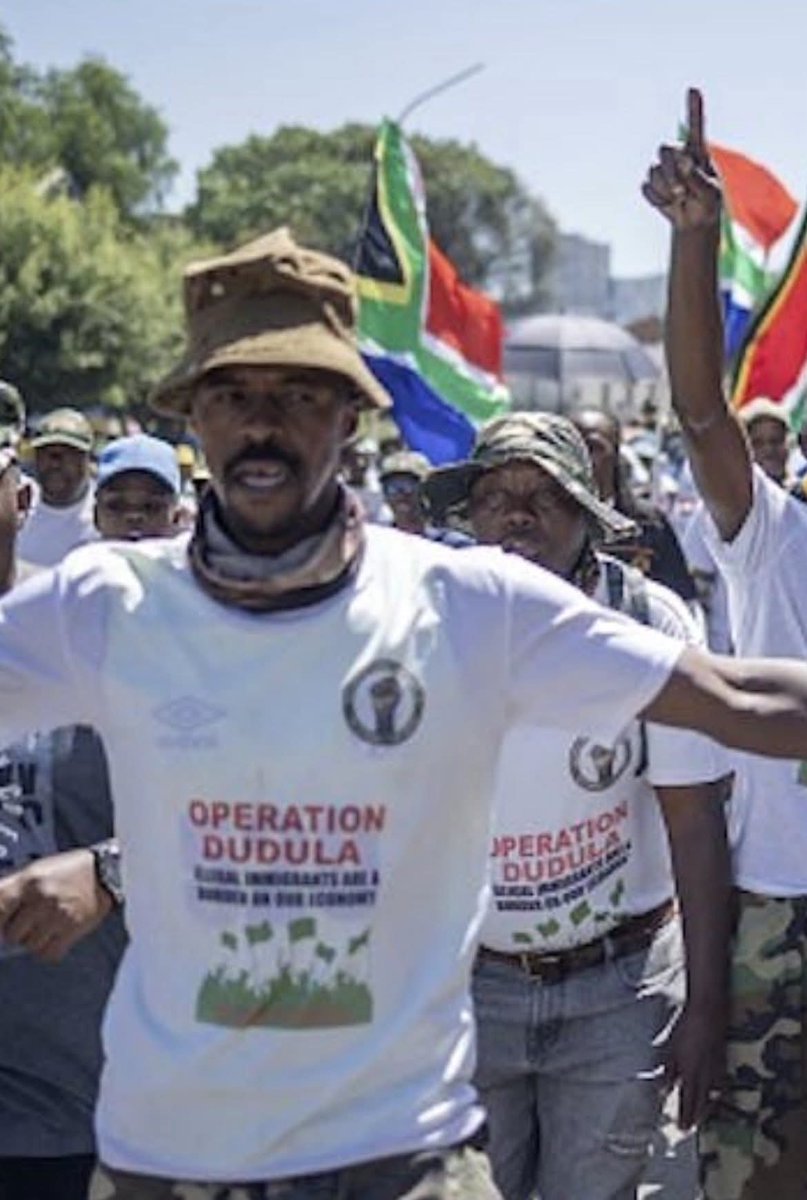 nqw_david's tweet image. These are not South African or they are drug addict