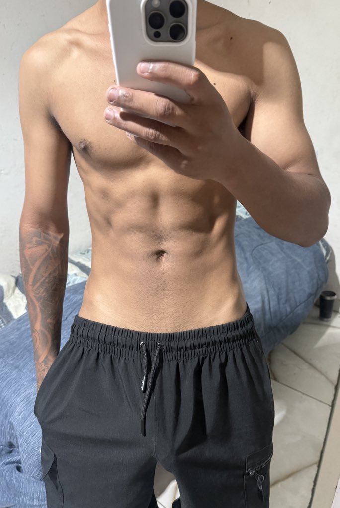 Chudai 👀👇🏼

instagram.com/felipedot20k?i…