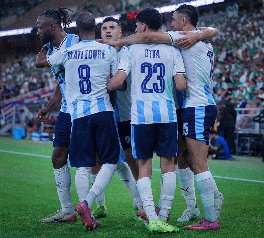 When Saudi Pro League teams beat European clubs, they claim their league is the best.

Well, Africa… we just beat a Saudi Pro League team thanks to Fiston Mayele’s hat-trick! 

What do we say now? 😉

#AfricanFootball • #Mayele