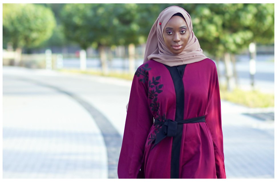 StrivingEmpire's tweet image. The Imperial Scarf can be wrapped simply over the shoulders or styled around the neck for a sleek, put-together look.

 Made with high-quality fabric, it stays in place and feels smooth

Shop now 👇 StrivingForModesty.com
#TSEExperience
#MuslimahStyle 
#ModestWardrobe