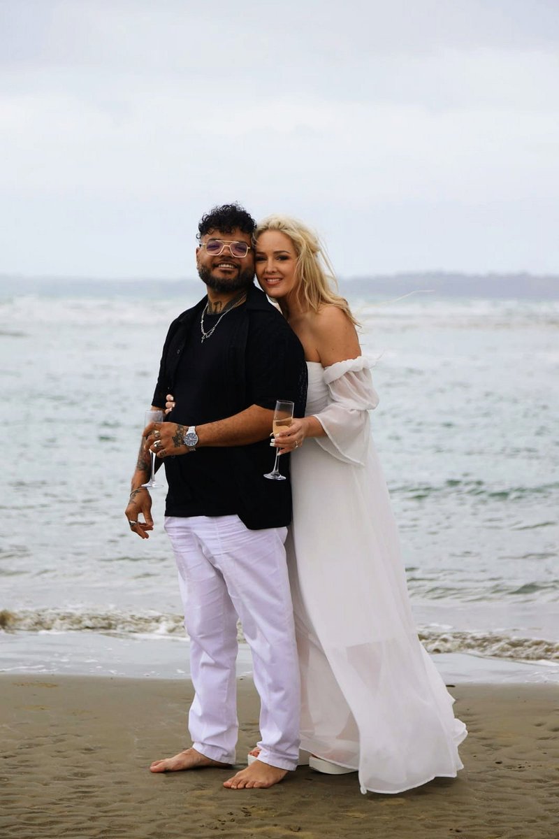 OmegaLevine's tweet photo. LOCKED IN FOR LIFE!!! 💒👰🤵💍
On Sept 22, I married my best friend, my love, Talya. I am grateful for your laughter, love, and the way you show me true partnership. Excited for where God leads us, hand in hand, heart to heart. Here’s to forever ❤️💋 https://t.co/hfKSHWi0ra