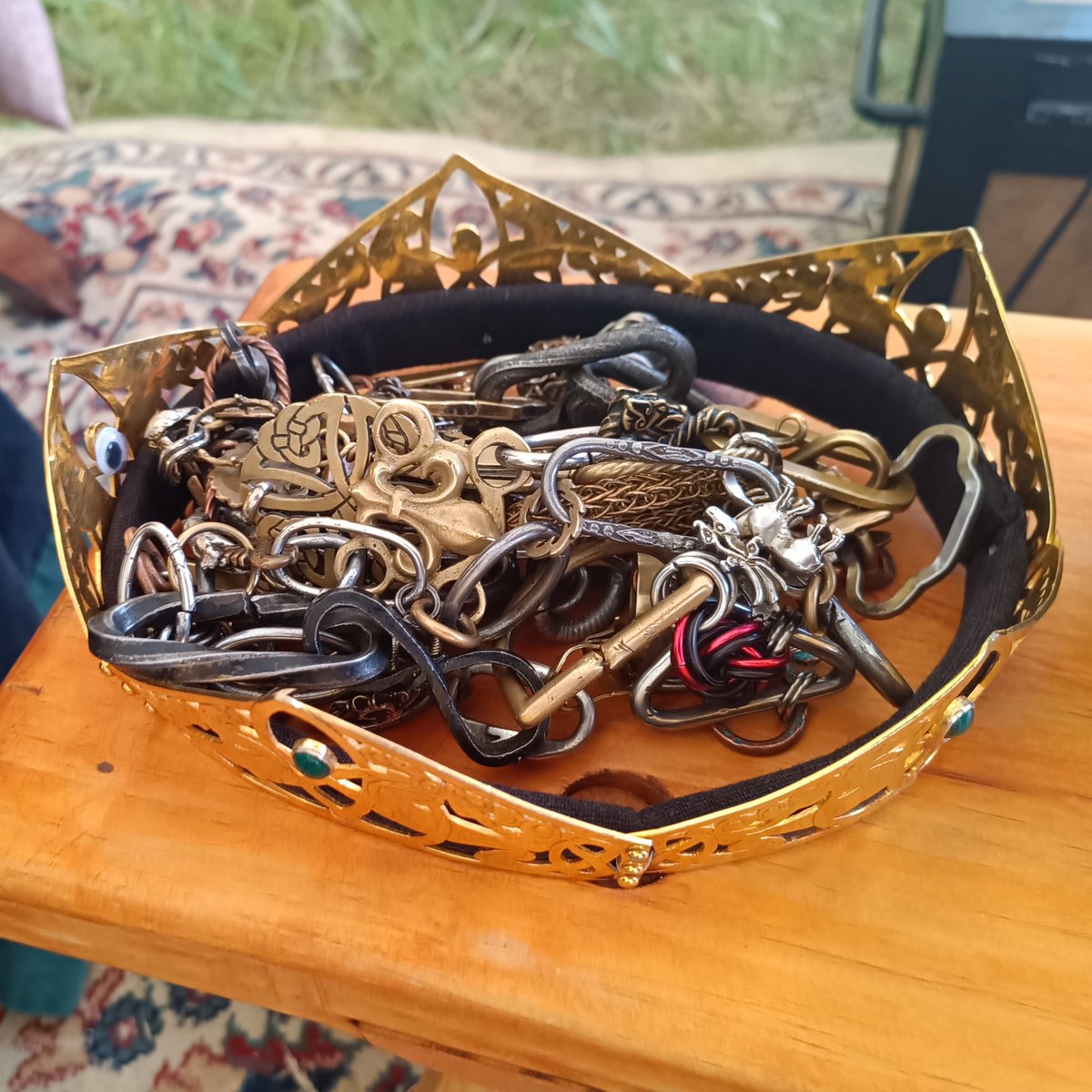 Outlands_SCA's tweet photo. There is now 1 week left to get your letter of intent in to Their Royal Majesties for the upcoming Crown Tournament.

Check out the Facebook pages or Discord for the requirements!

#MySCA #OutlandsOnline #outlandsSCA #scaoutlands https://t.co/GZ6oGHxA6J