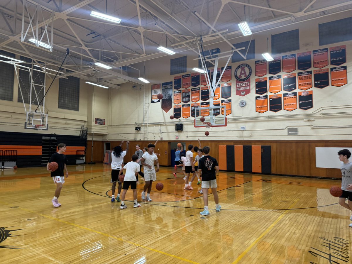 Amherst Basketball tweet media