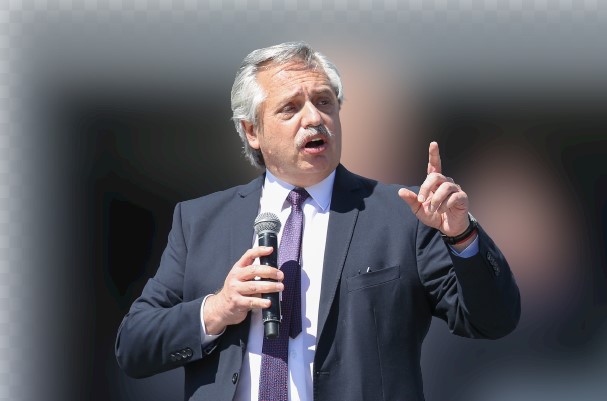 Alberto Fernández, el regreso del “meme” viviente icndiario.com/2025/09/albert… <a href="/alferdez/">Alberto Fernández</a> 
#Callate #Rial