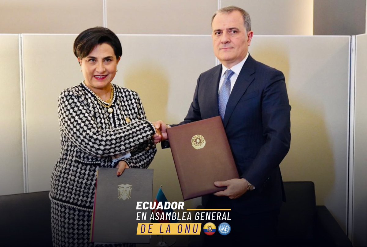 Los cancilleres de Ecuador 🇪🇨 <a href="/gabisommerfeld/">Gabriela Sommerfeld</a> y de Azerbaiyán 🇦🇿 , Jeyhun Bayramov, suscribieron un Acuerdo de Consultas Políticas, que marcará un nuevo impulso en las relaciones diplomáticas entre ambos países.