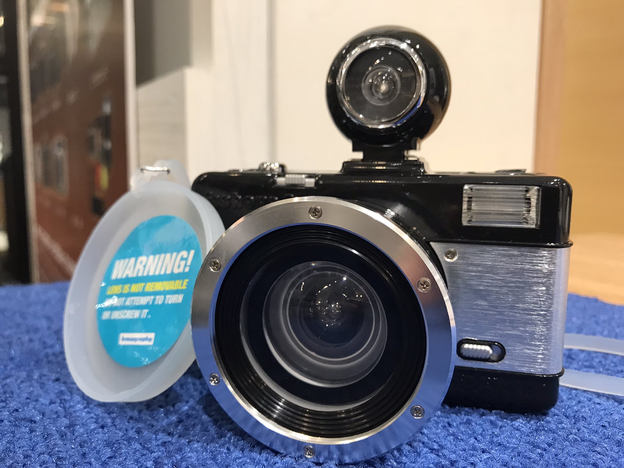 デジタルカメラ WRMTN Amazon | 4Kデジタルカメラ、3インチフリップスクリーン付き18X
