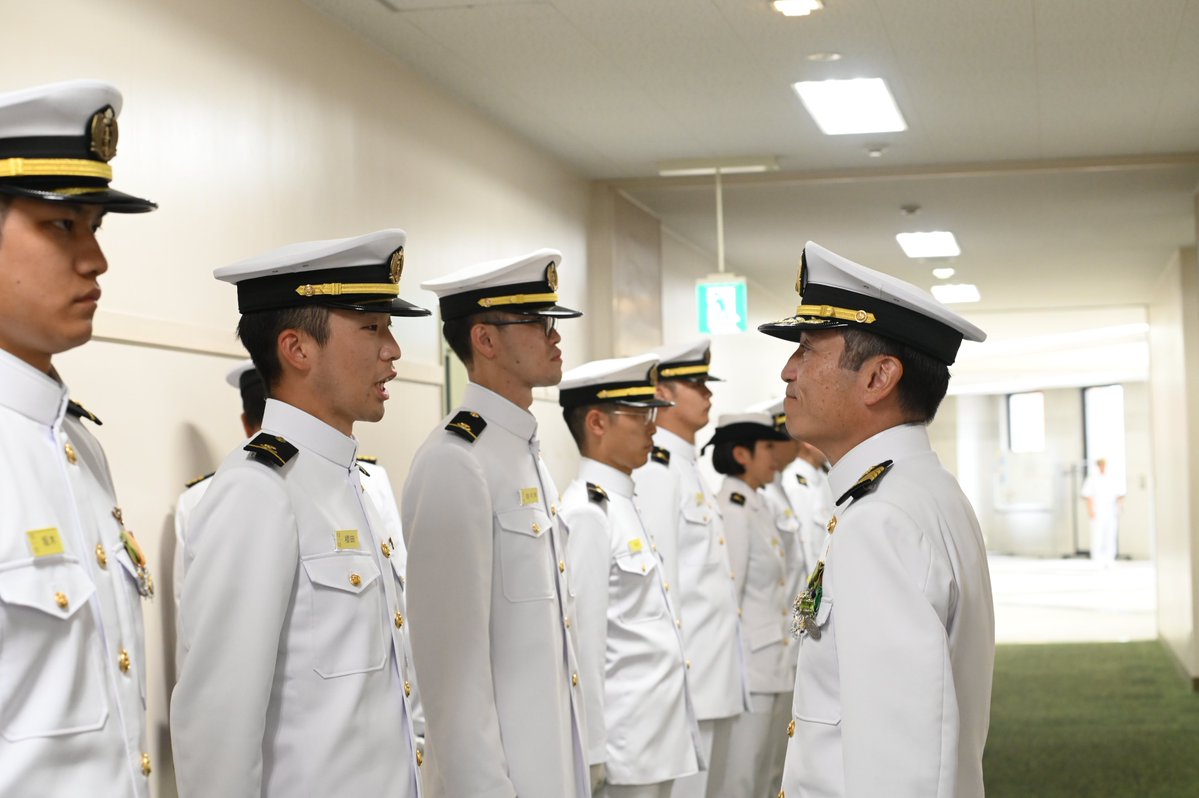 第78期飛行幹部候補生課程は分隊点検を受検しました。分隊点検では