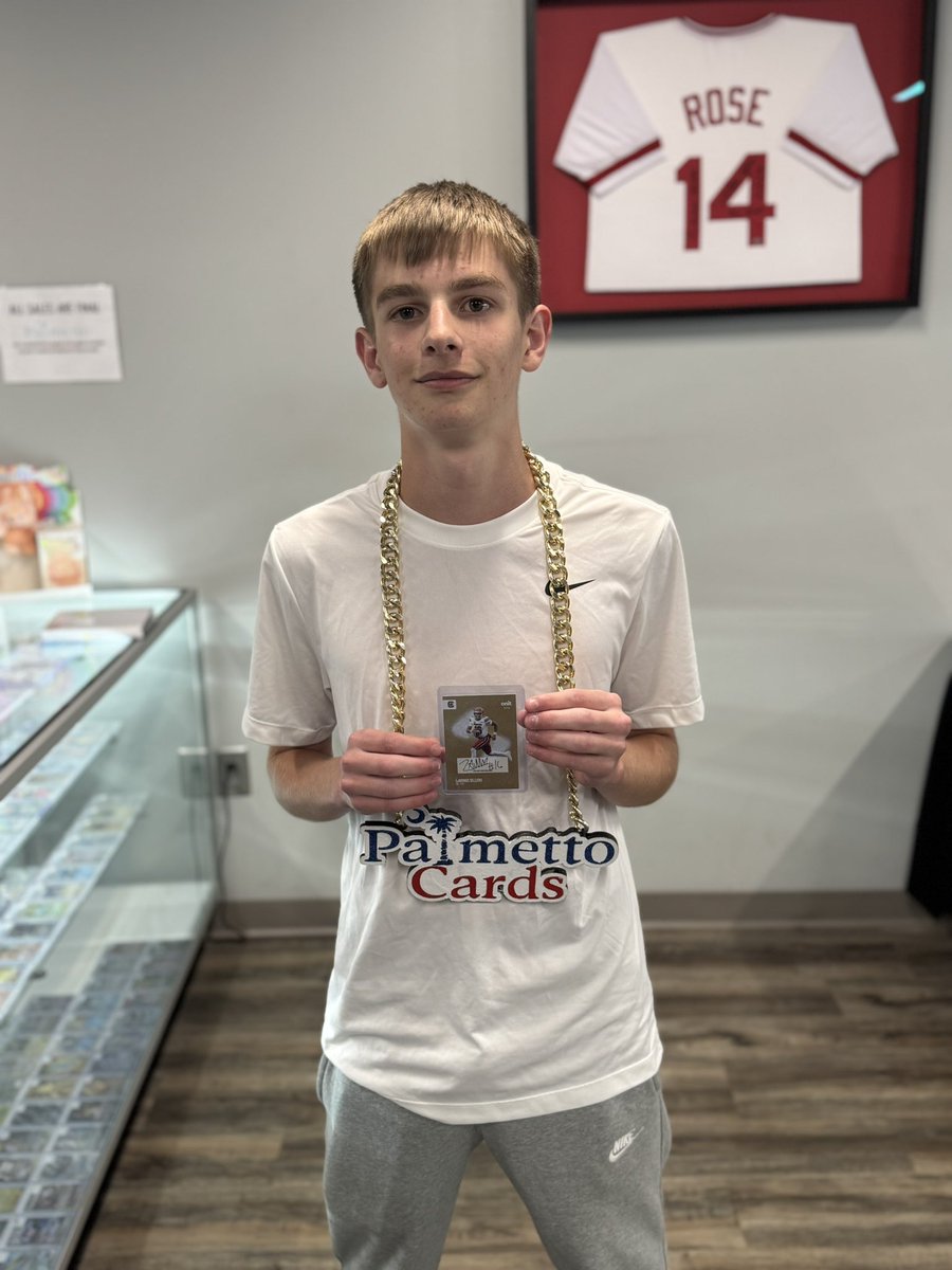 Palmetto_Cards's tweet image. Break out the Hit Chain!!! Pulled in the shop today!! 

#cardcollector #gamecocks