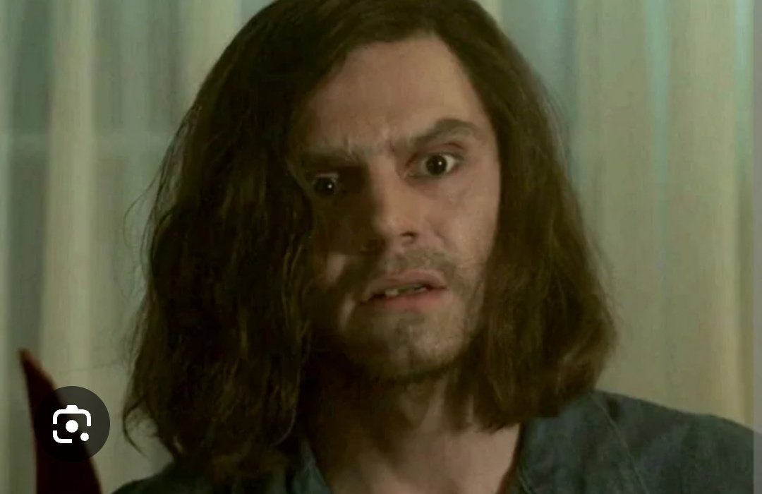 demidollaaaar's tweet photo. @creepydotorg Underated is Evan Peters - blows my mind in AHS  cult how he plays 4 different notorious people and so masterfully too. L-R Andy Warhol, Charles Manson, Jim Jones and David Koresh. Not to mention all his other fictional characters, and his role as Dahmer. https://t.co/pU1PToEb6u
