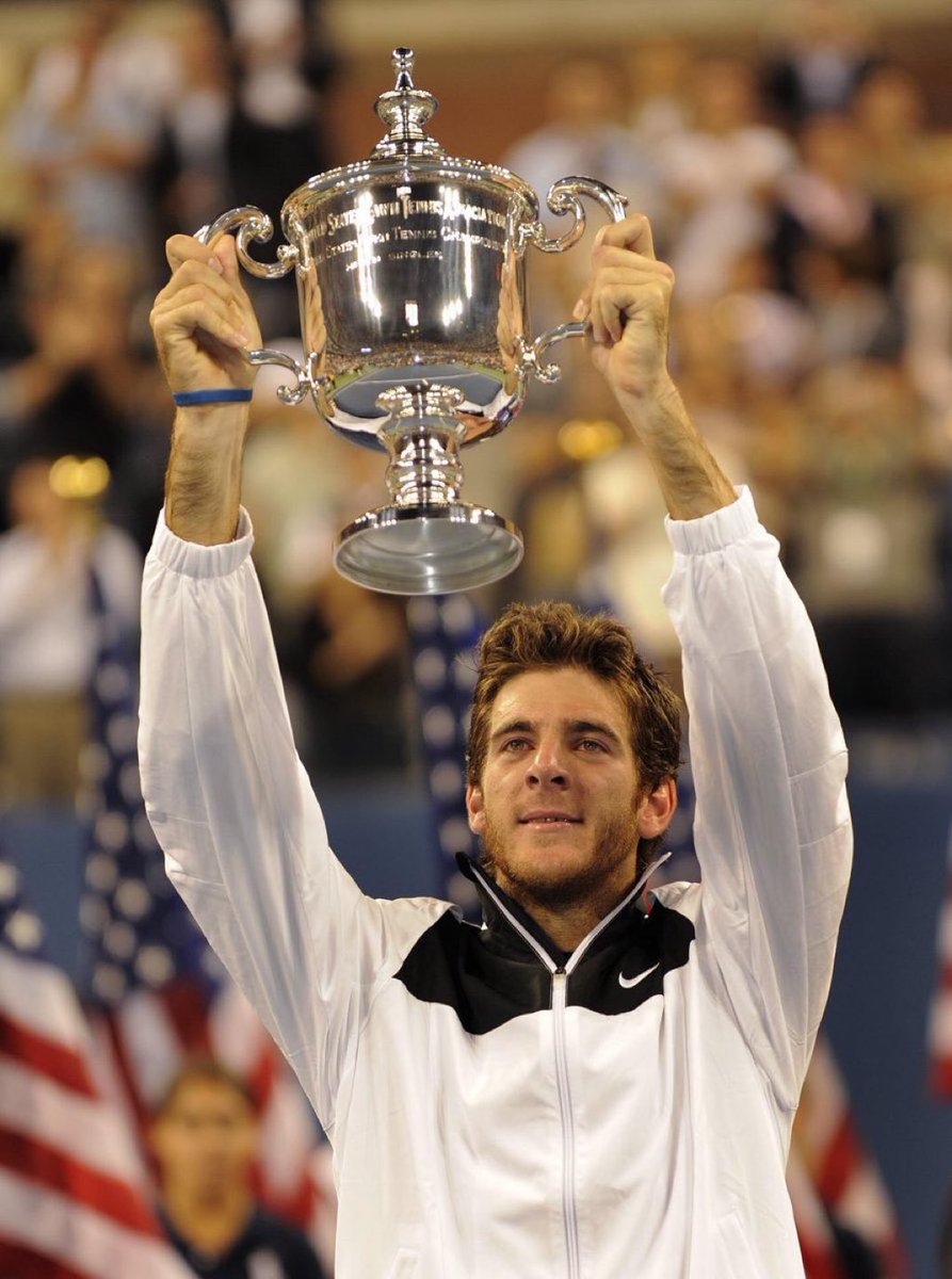 OnlyRogerCanFly's tweet photo. 🎂 El único tenista con un 🏆 de Grand Slam tras compartir las semifinales con todos los miembros del Big3 (Men’s Singles):

🇨🇭 Roger Federer
🇷🇸 Novak Djokovic

🇦🇷 Juan Martín del Potro 🏆
🇪🇸 Rafa Nadal https://t.co/1plOcdEovL