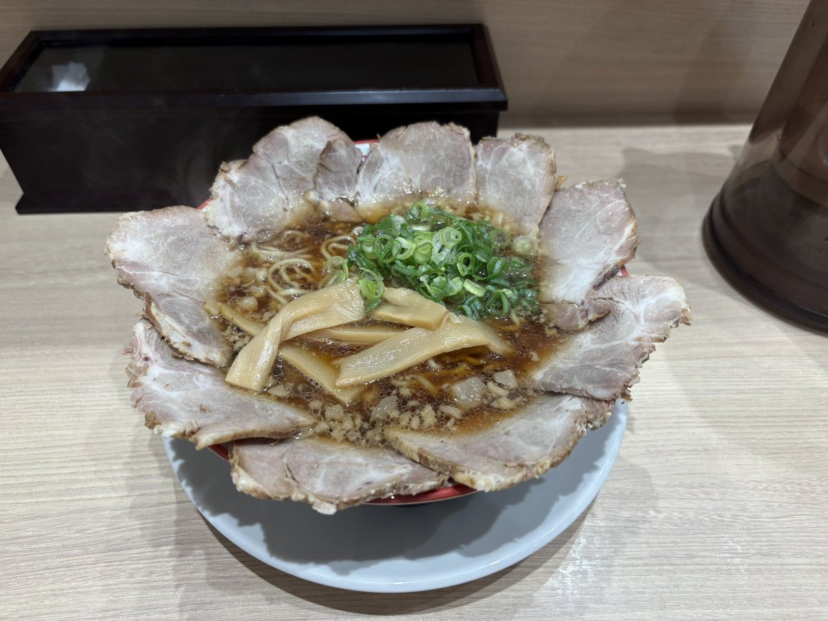 悲報、朝から38.2℃熱があり、PCRで簡易キットコロナ陽性でした！
めっちゃしんどい！