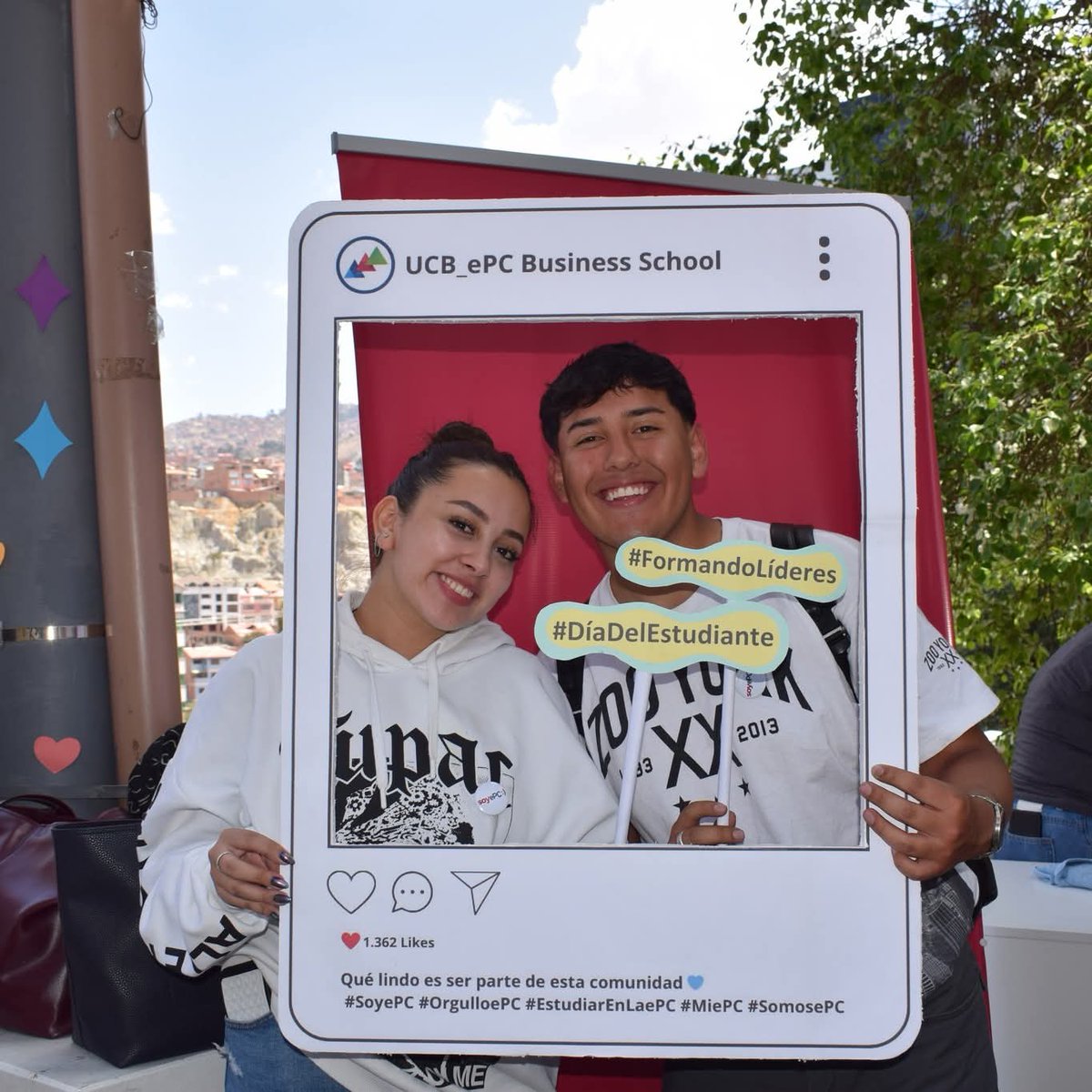 ePC_UCB's tweet image. 🙌💙 Así vivimos el Día del Estudiante en la ePC 💙🙌
Un espacio para celebrar a quienes con compromiso, talento y sueños hacen grande a nuestra comunidad.
¡Feliz día, queridos estudiantes! 🎓✨

#DíaDelEstudiante #ePCUCB #EstudiantesQueInspiran #AprenderHaciendo