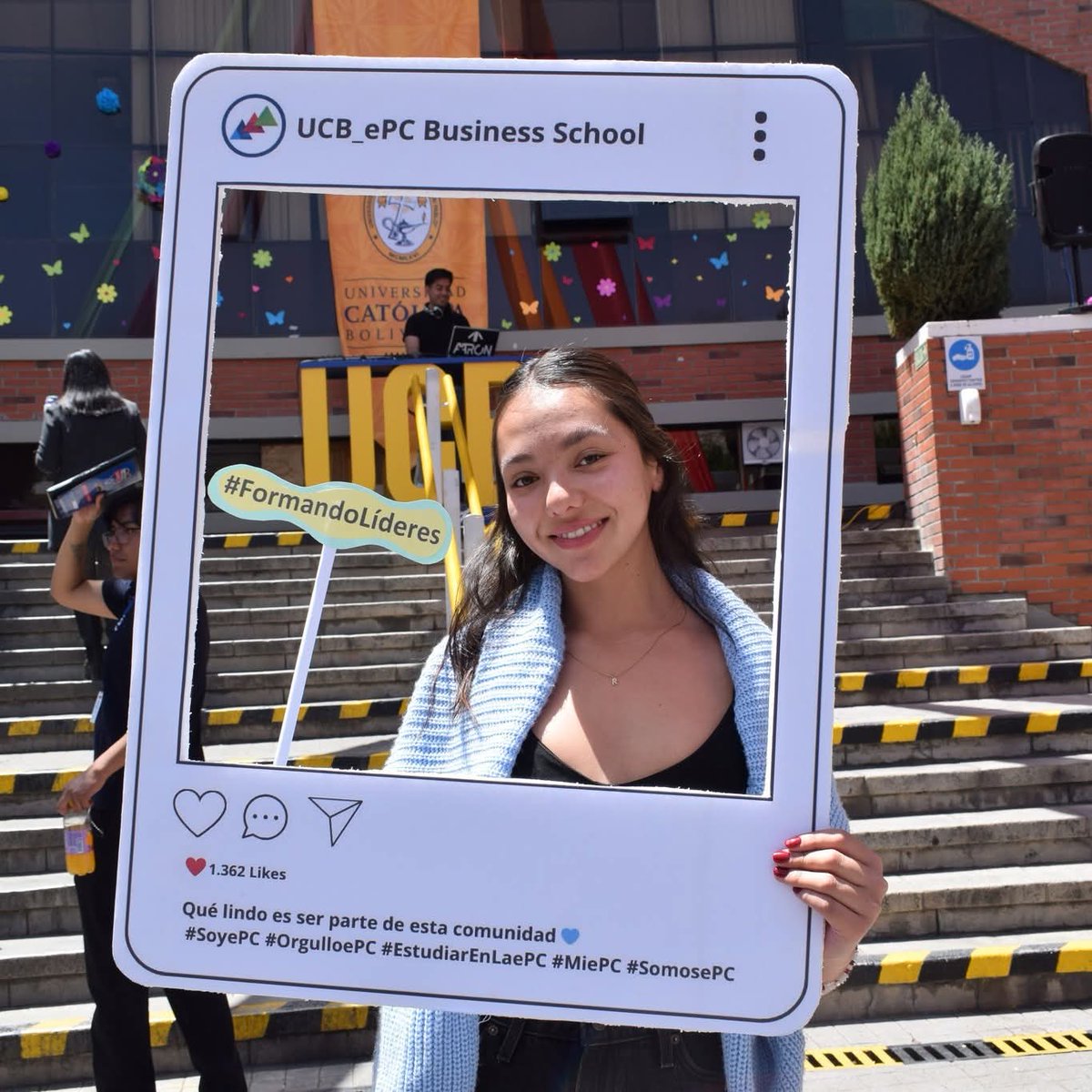 ePC_UCB's tweet image. 🙌💙 Así vivimos el Día del Estudiante en la ePC 💙🙌
Un espacio para celebrar a quienes con compromiso, talento y sueños hacen grande a nuestra comunidad.
¡Feliz día, queridos estudiantes! 🎓✨

#DíaDelEstudiante #ePCUCB #EstudiantesQueInspiran #AprenderHaciendo