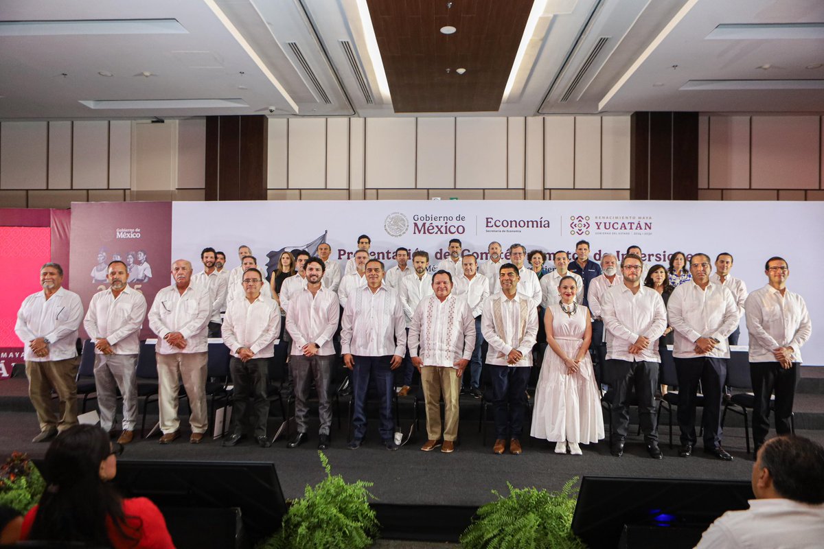 SETYYucatan's tweet image. En el evento presidido por el Gobernador @huachodiazmena y en presencia del titular de los comités de promotores de inversión de la Secretaria de Economía de México Eugenio Govea Arcos, se instalo el Consejo Promotor de Inversiones y presentamos la marca INVEST IN YUCATÁN