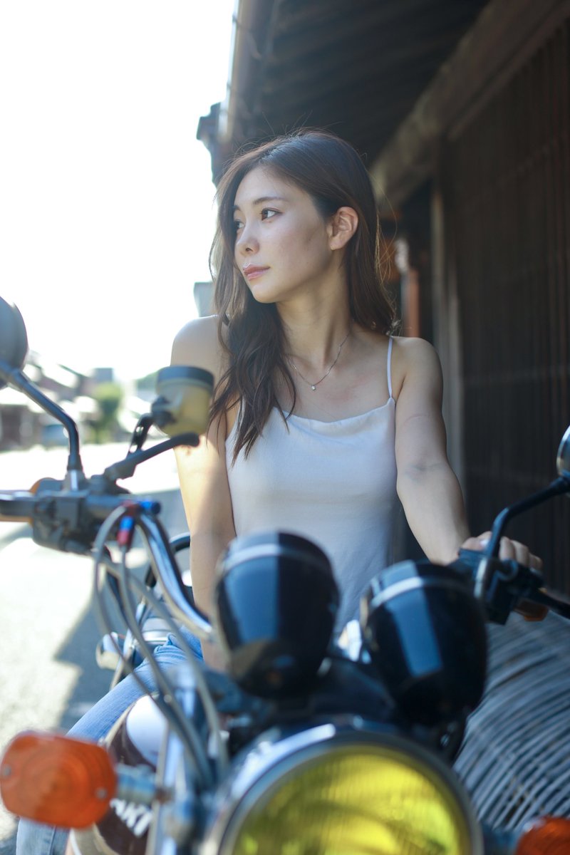 あきなしあおさんリク撮 at 美濃市うだつの上がる街並み バイク撮影
<a href="/ao_akinashi_/">あきなし　あお</a> 
あきなしあお×KAWASAKI ZEPHYR
#ポートレート #うだつの上がる街並み #バイク #バイク撮影 #バイク女子