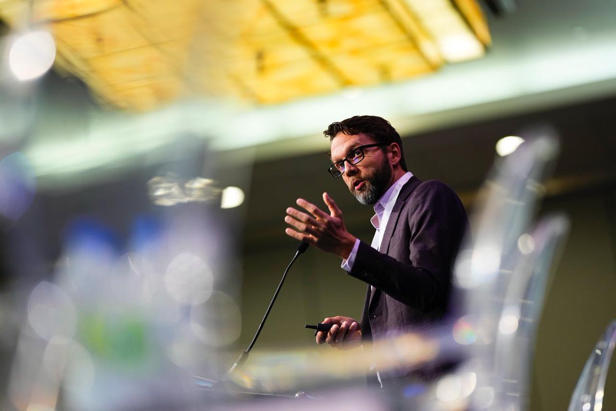 #AI investment is projected to significantly boost Canada's economic output by 2030.  

<a href="/MullinSean/">Sean Mullin</a>, Economist and former Advisor to the Prime Minister, breaks down the economic ripple effects of AI and why Canada must act now on adoption. 
The AI boom isn't coming—it's here.