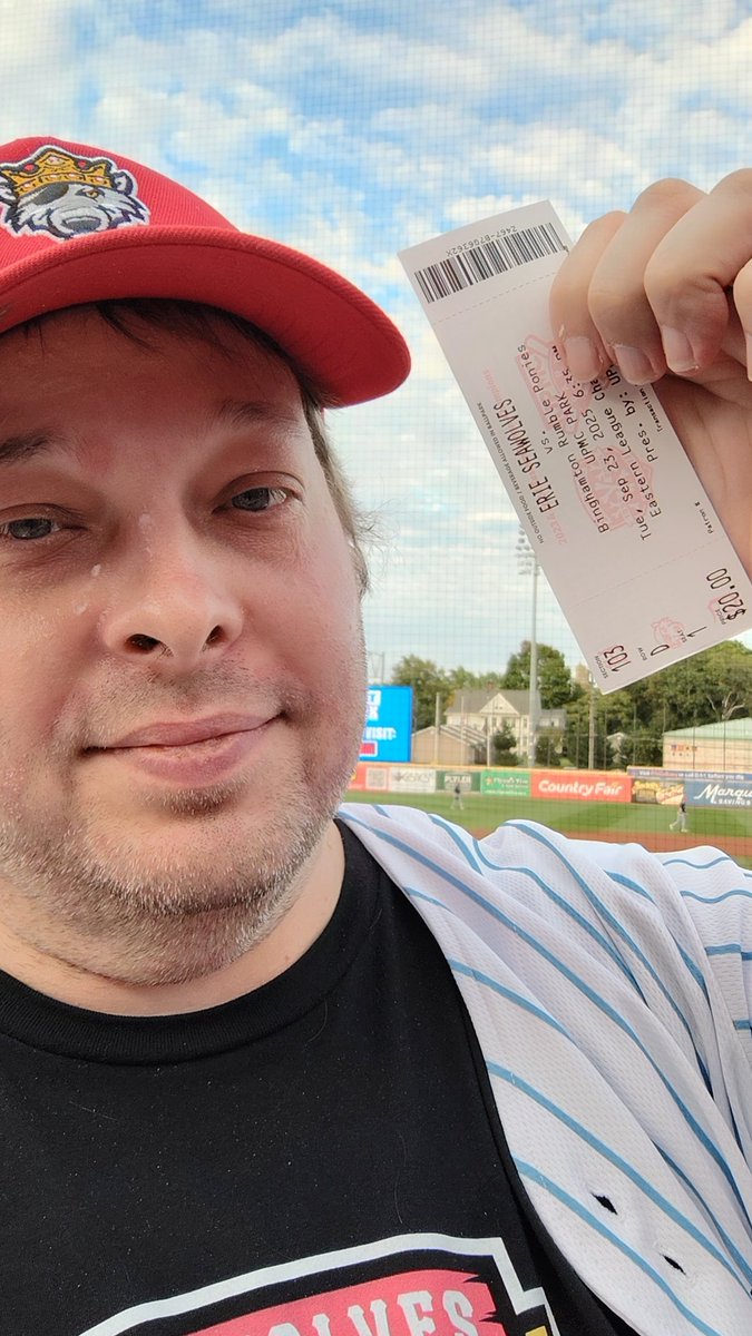 Hey, <a href="/erie_seawolves/">Erie SeaWolves</a> fans! I didn't expect to be here again this season, but serendipity allowed my days off to fall on the scheduled home games.
Bucket list = need to meet <a href="/lushep2/">LuAnn Sheptow</a> at <a href="/UPMCPark/">UPMC Park</a> 
#easternleaguechampionship