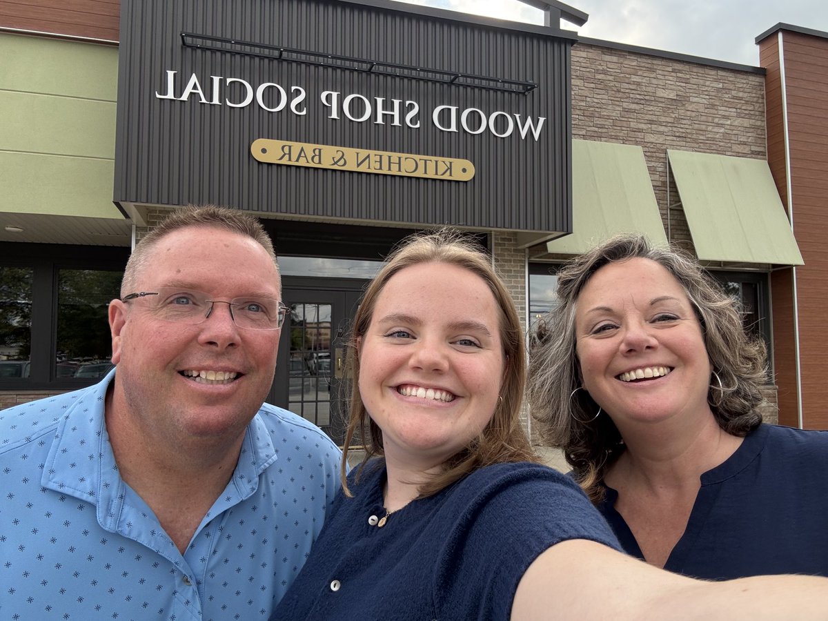 My youngest turned 21 today. #officiallyold #happybdayKatey