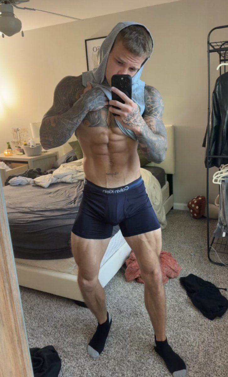 LiamBeastXXX's tweet photo. Unlock nudyz instantly when you comment "pls" https://t.co/IgUhpVDNrQ
