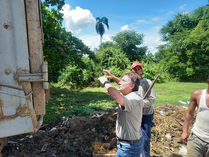 🗑️ 🧹 🚚 Continuamos revisando la marcha del saneamiento y la recogida de desechos sólidos en #Matanzas.

🗒️ Ante insatisfacciones e incremento de arbovirosis, se realizan acciones de inmediato como es la colaboración de organismos,