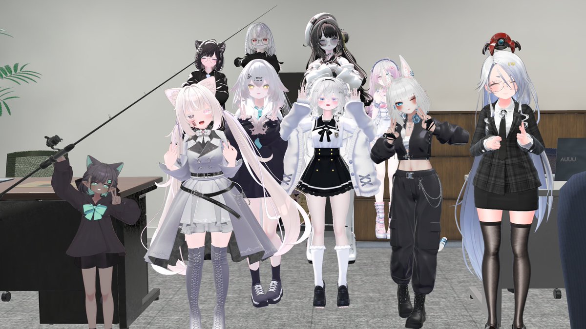 Namiri92's tweet photo. おはようございます✨
昨日はイベントのキャストをしてきたよ
それぞれ個性的な営業、とても賑やかでした
#押売商事かかお https://t.co/mcEMTRxtcw