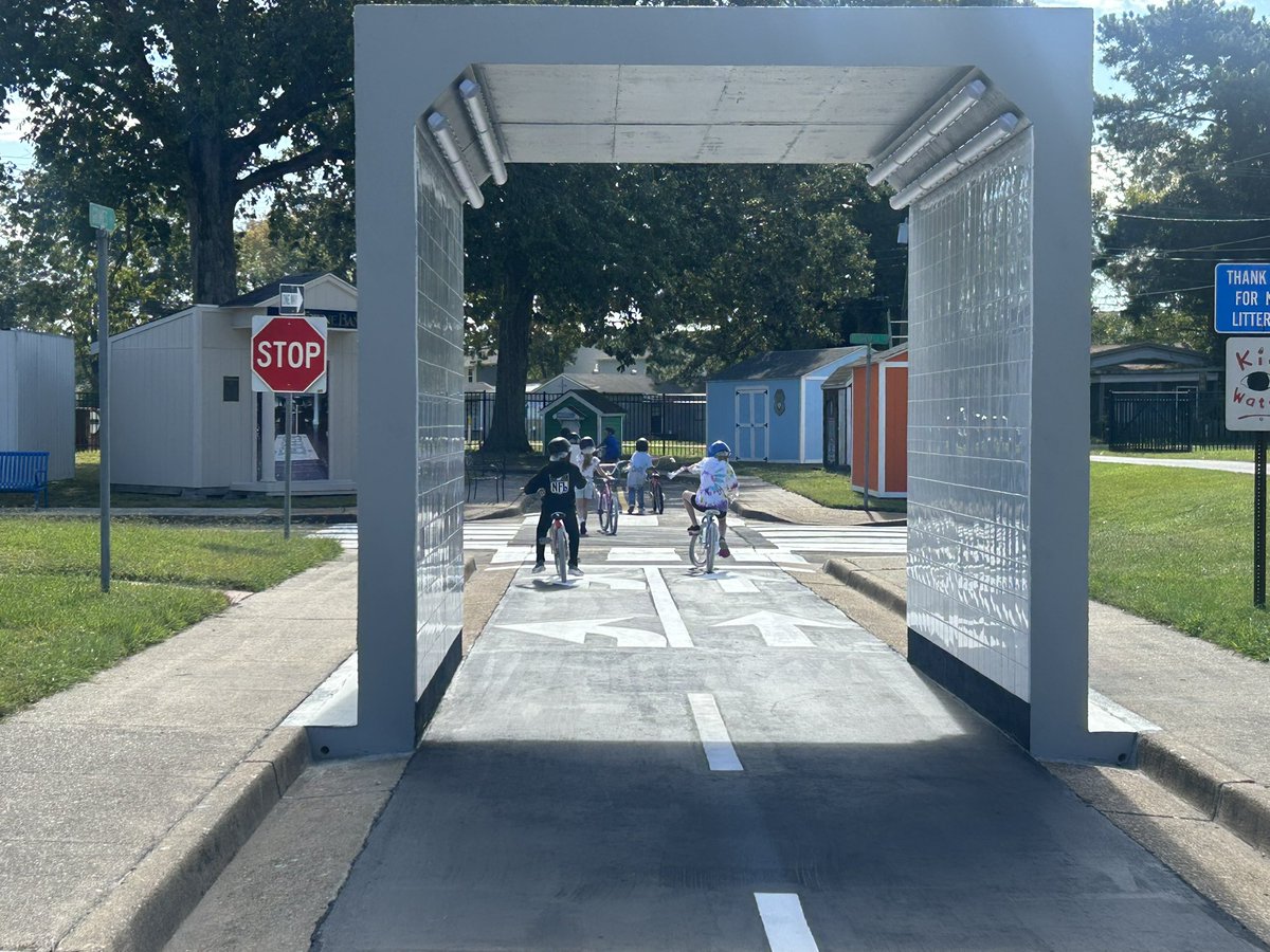 Kenneth B. Austin, II tweet media