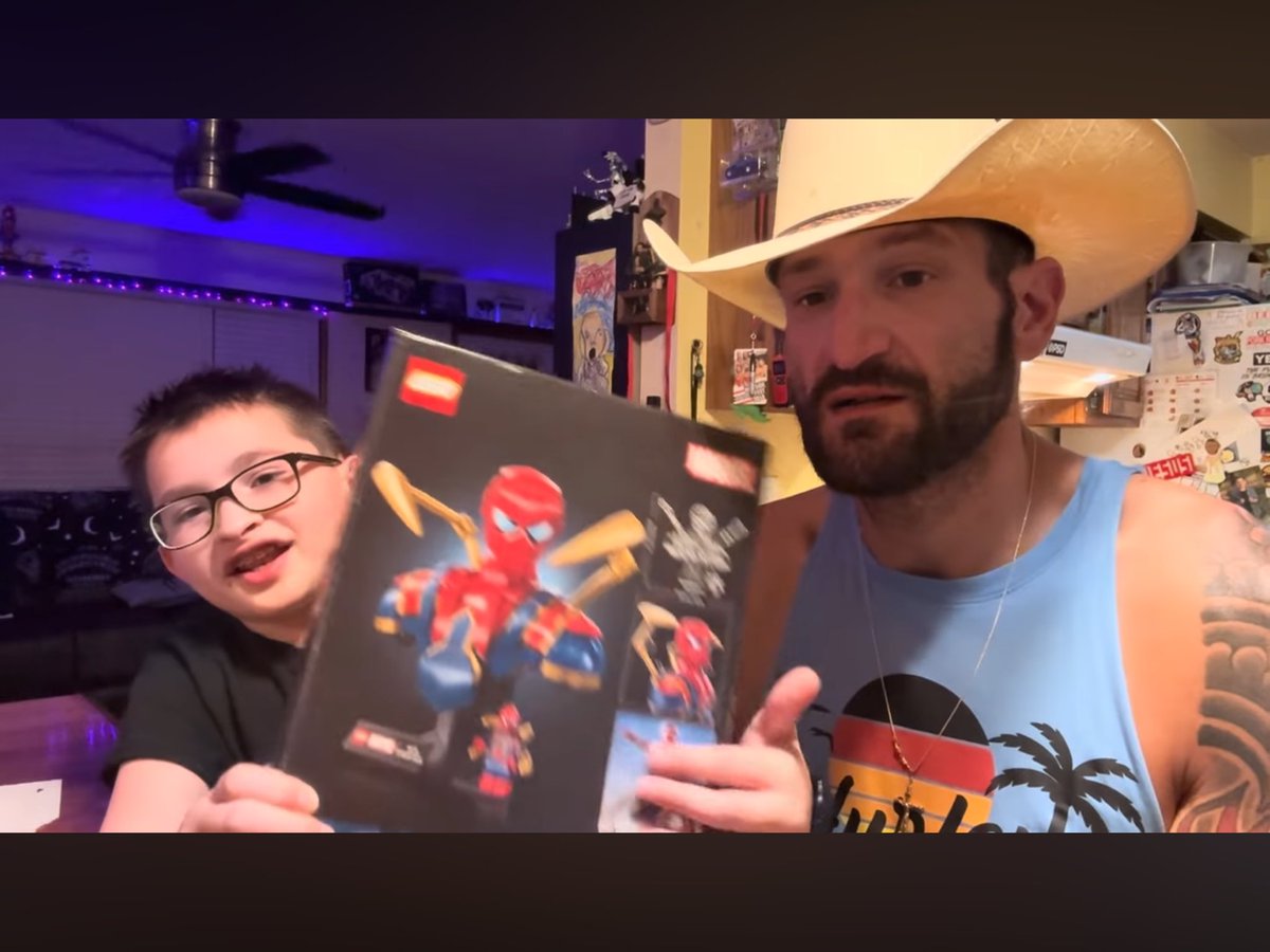 Nunzhophop's tweet image. #1 @mewingwang
😎👦🏻❓🧱🕸️☺️🕷️👍
😎DUHOP😎&amp;amp;👦🏻ENZO👦🏻❓MYSTERY❓🧱LEGO🧱🕸️SPIDER-MAN SPIDERVERSE🕸️☺️MINI FIGURES☺️+🕷️IRON SPIDER-MAN BUST🕷️REVIEW SUBSCRIBE👍LIKE👍REPOST youtu.be/TiBmAbQNwp4?si…