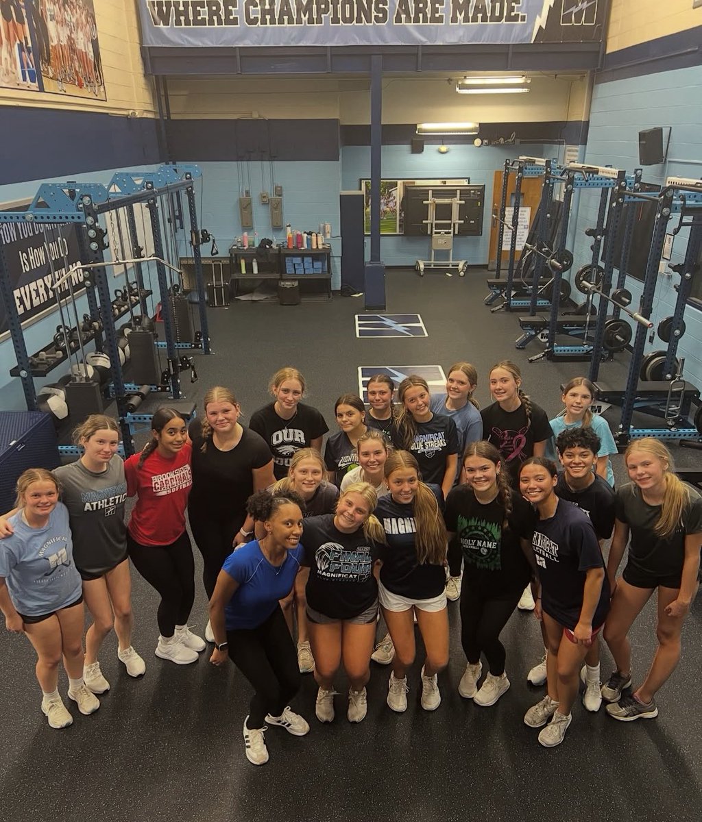 First workout back with my highschool teammates! We focused on strength and explosion for power on the field. So excited to be back to work with my girls. <a href="/HoyaSoftball/">Georgetown Softball</a> <a href="/KentStSoftball/">Kent State Softball</a> <a href="/OhioBobcatSB/">Ohio Softball</a> <a href="/NYUSoftball/">NYU Softball</a>