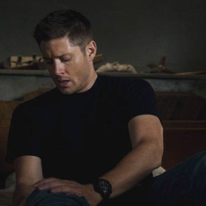 glorpean's tweet photo. this is dean winchester. https://t.co/8gJggKZime