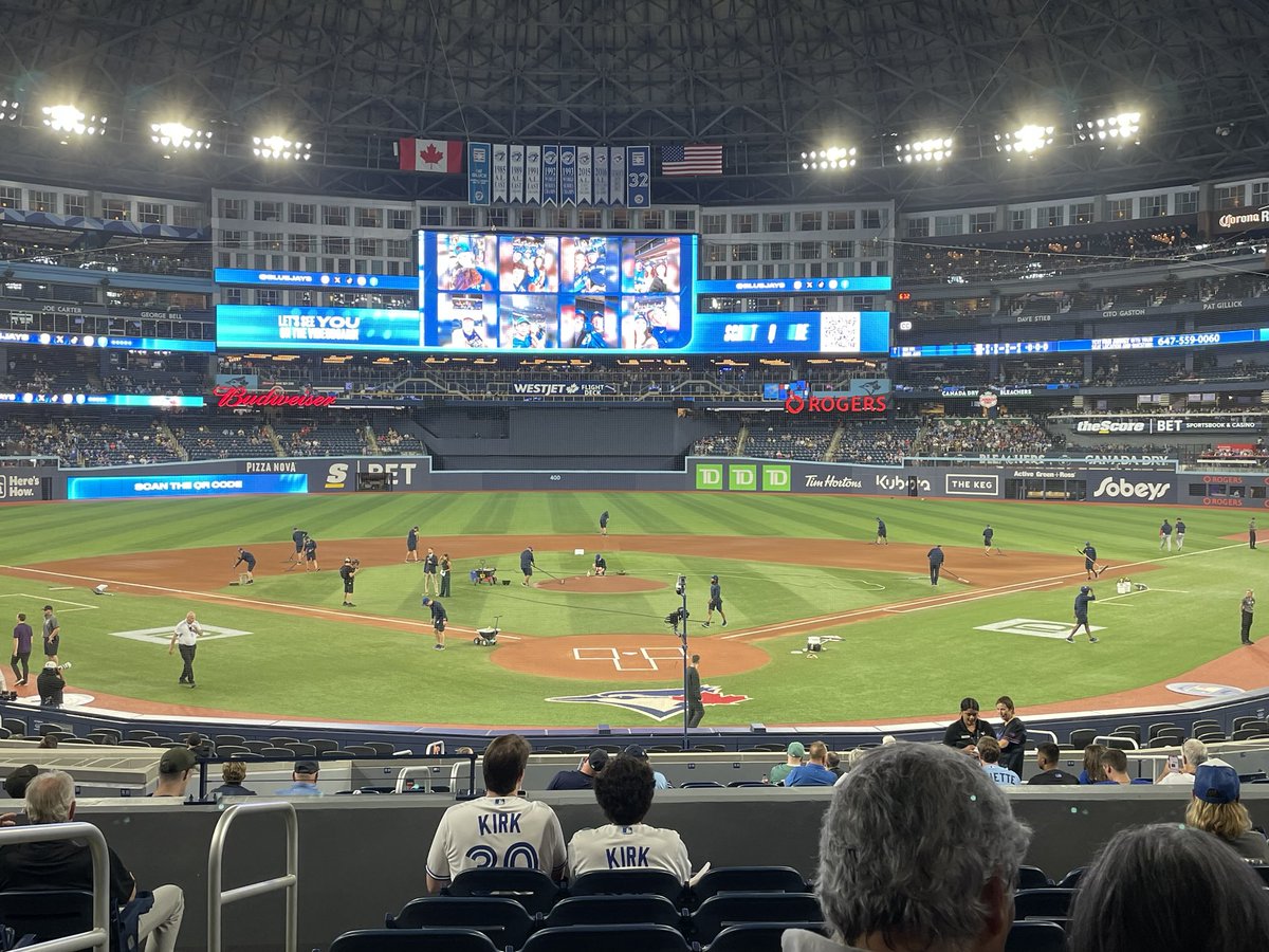 The roof is on but the Sox are gonna blow it off!