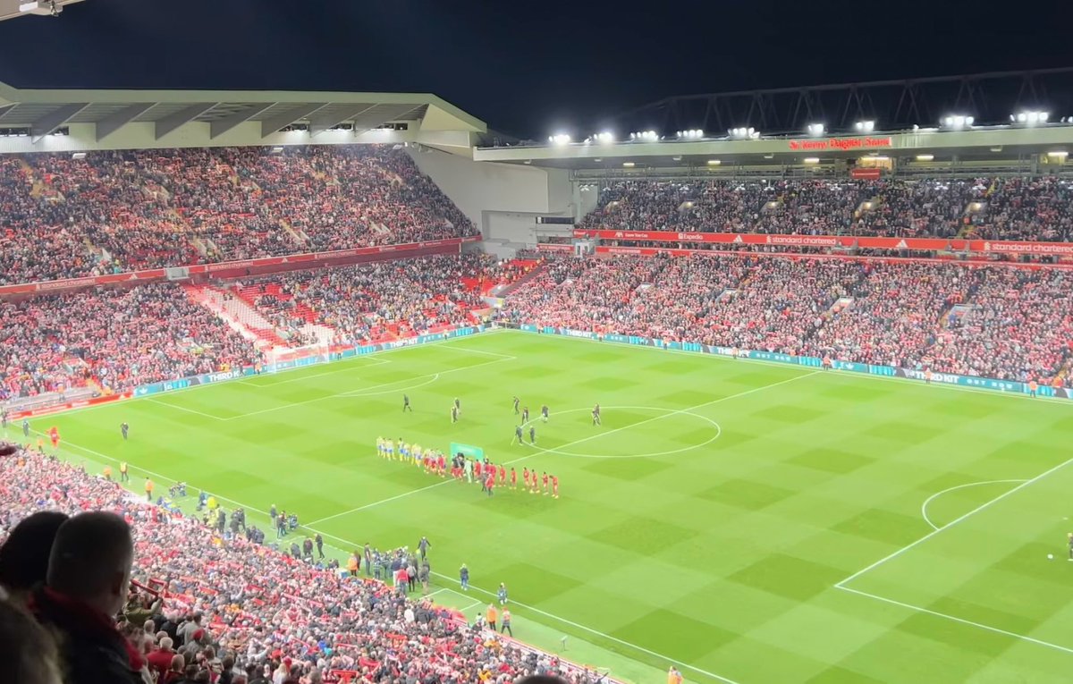 Lewey_Gillam's tweet photo. @REDticketMenIRE Thanks again lads for sorting tonight 💪🏼🔴 https://t.co/6J1blxRcPn