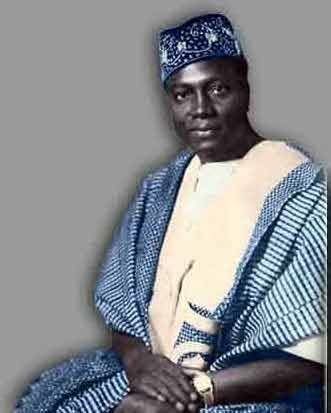 DelphineSankara's tweet photo. 🛑En 8 ans #Modibo_Keita, qui a proclamé l'indépendance du Mali🇲🇱 le 22 septembre 1960, fut un grand patriote.  Il a doté le pays d'une armée et d'une monnaie nationales. 

#Modibo a aussi bâti 10 hôpitaux, 345 dispensaires et 60 maternités.
La Pharmacie populaire a ouvert
1/2 https://t.co/tSZfpc6F8t
