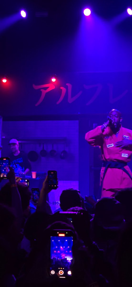 Big rabbit came out wearing a gi yesterday <a href="/FreddieGibbs/">Big 🐰</a>