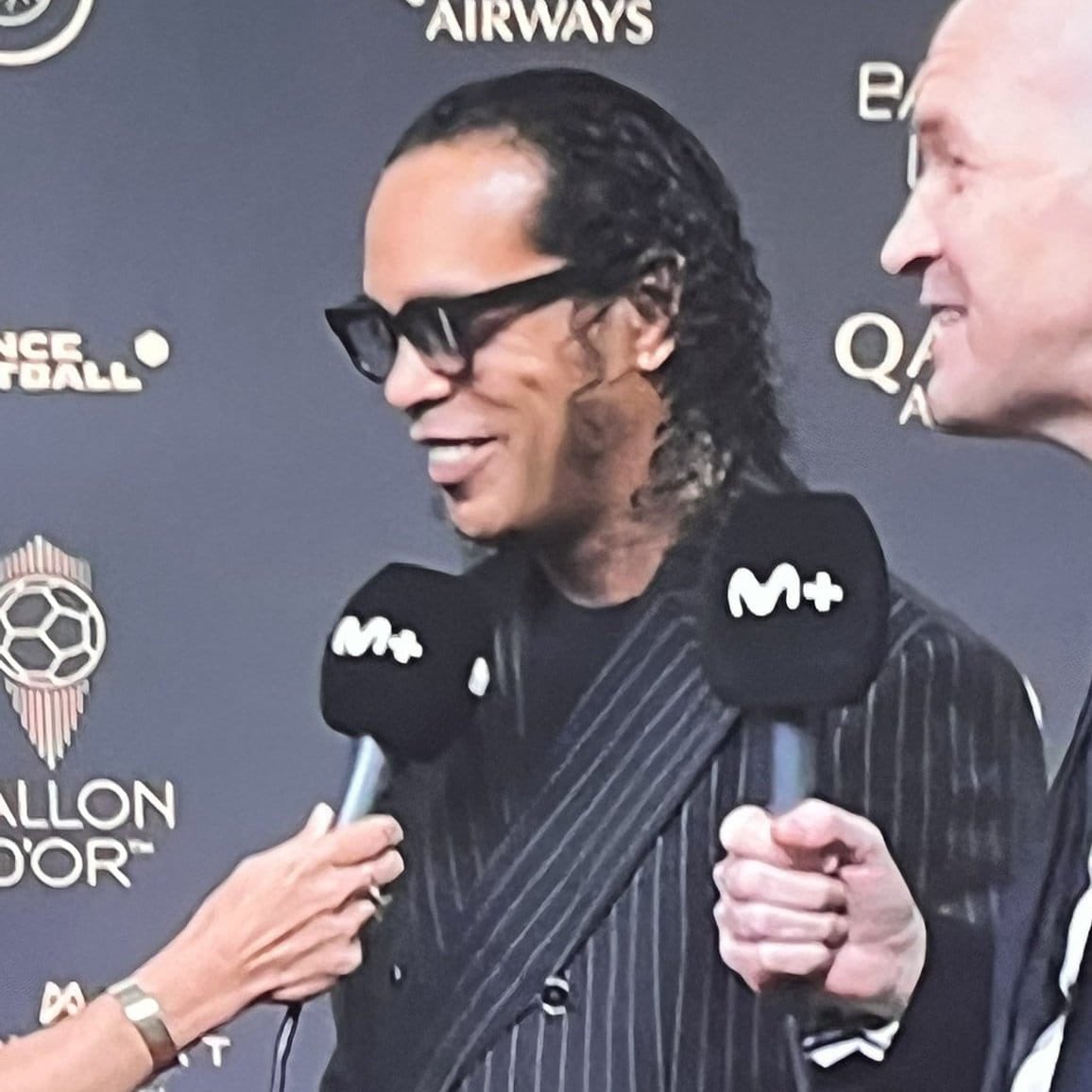 SoySimpsonito's tweet image. - Mira ¿Es Ronaldinho?
- Es eso o Encías Sangrantes se ha descuidado mucho.