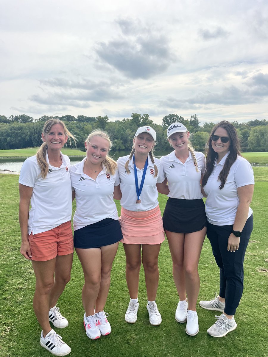 Summit Golf tweet media