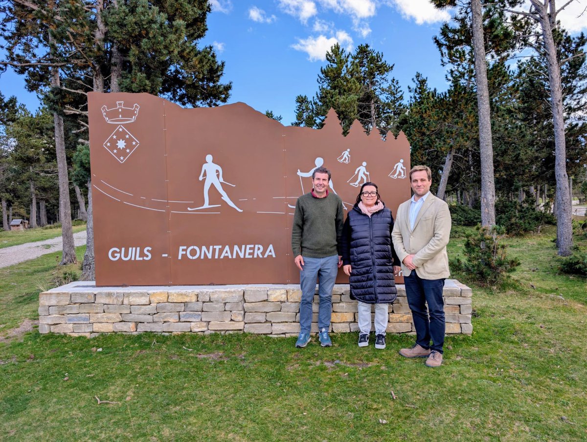 jordi_camps's tweet image. 🏔️ Acabo el dia a Guils de Cerdanya, parlant amb l’alcaldessa 👩‍💼 i el regidor d’esports 🏀 sobre projectes i oportunitats per al municipi. 

#GuilsDeCerdanya #Esports #Projectes #Comunitat”