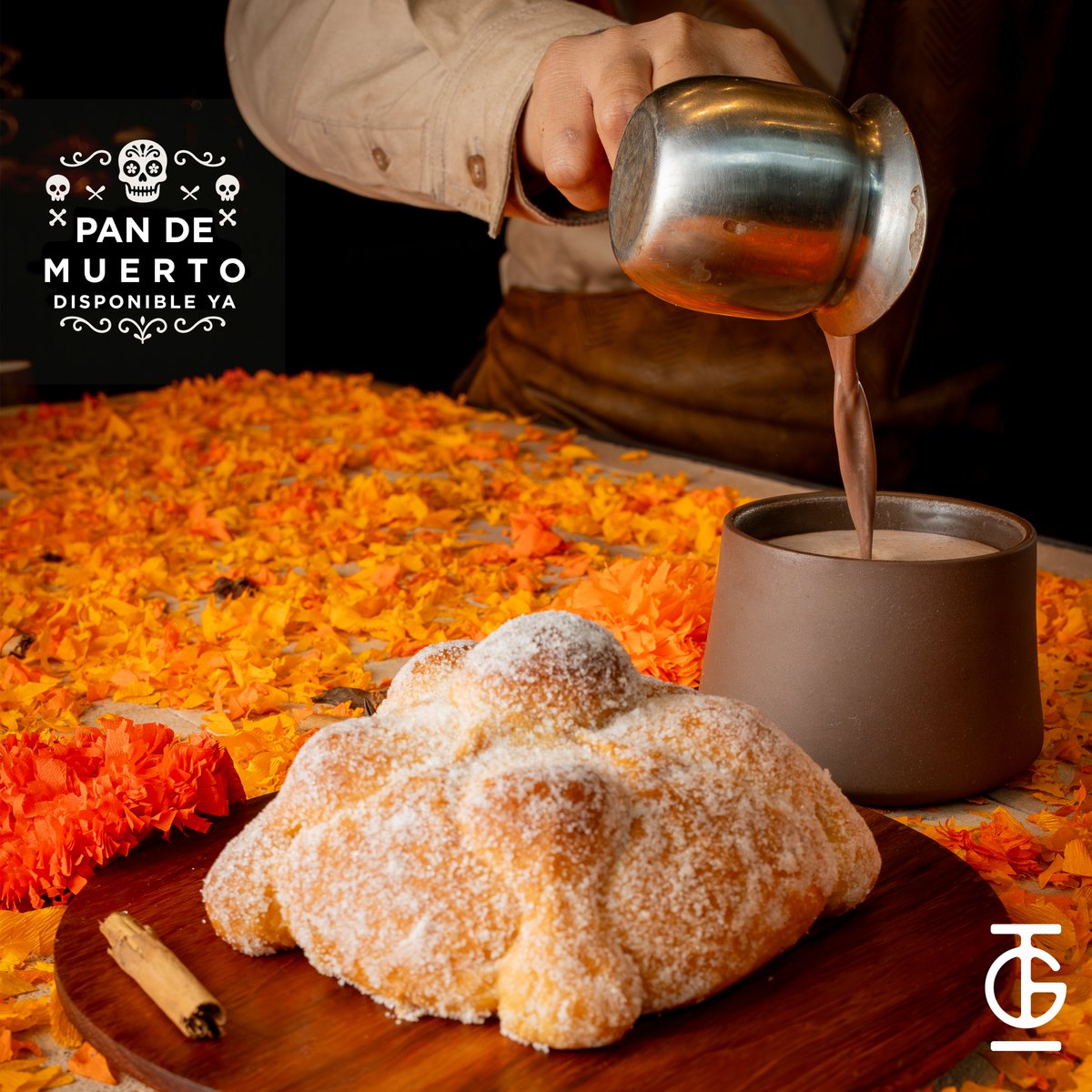El momento más esperado del año ya llegó: Pan de Muerto para acompañar tu café o chocolate como manda la tradición. #MéxicoEsCaféYChocolate