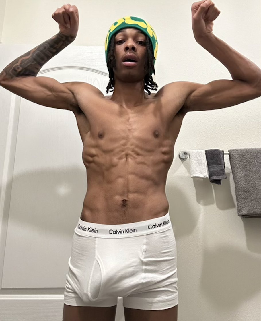 MikeLongBoss's tweet photo. Type "pls" and watch nudyz unlock immediately https://t.co/zDE1UuRucw