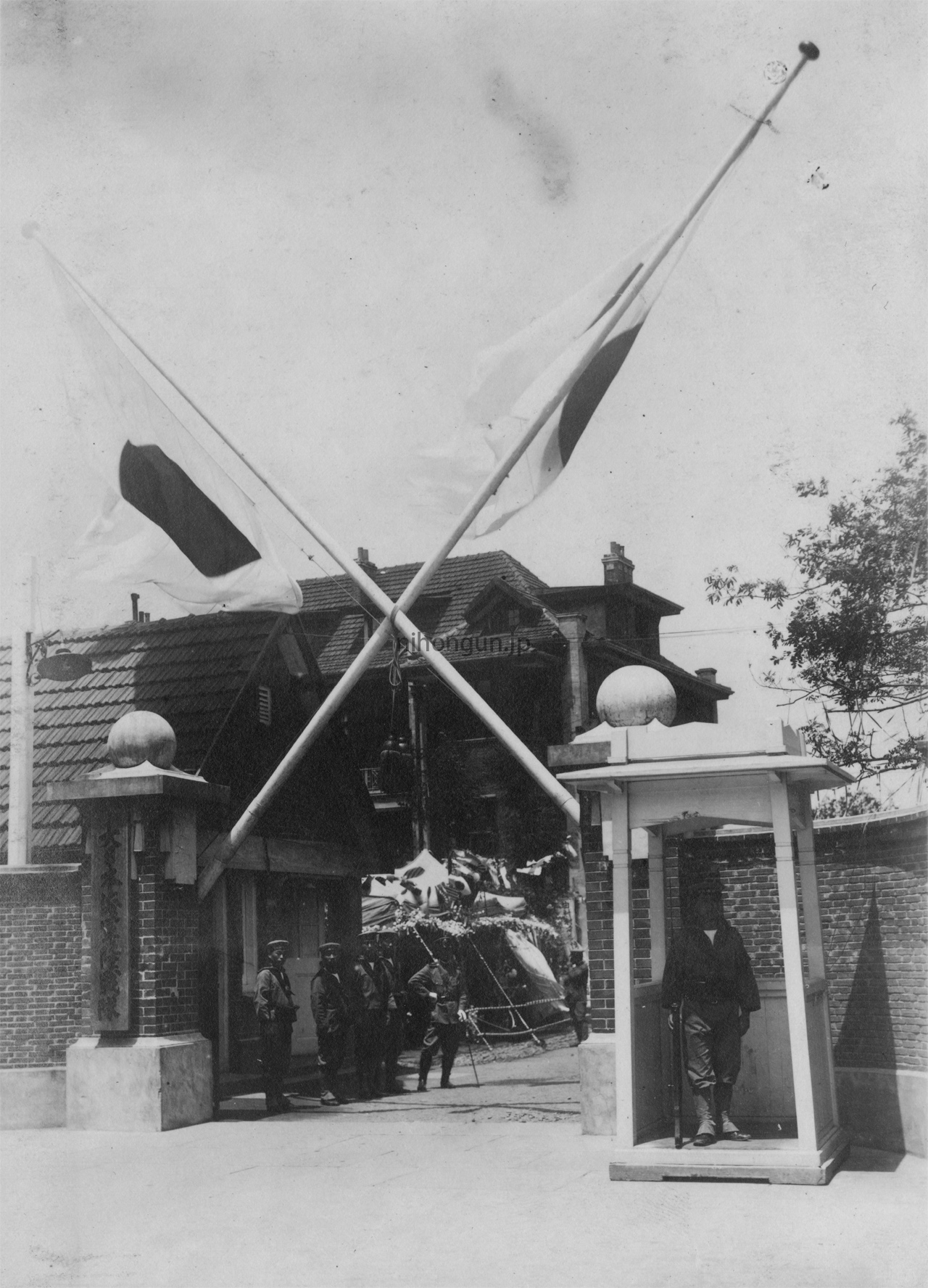 3056 軍隊 体操風景 戦時白黒写真 昭和レトロ 希少 3056 軍隊 体操風景 戦時白黒写真 昭和レトロ 希少