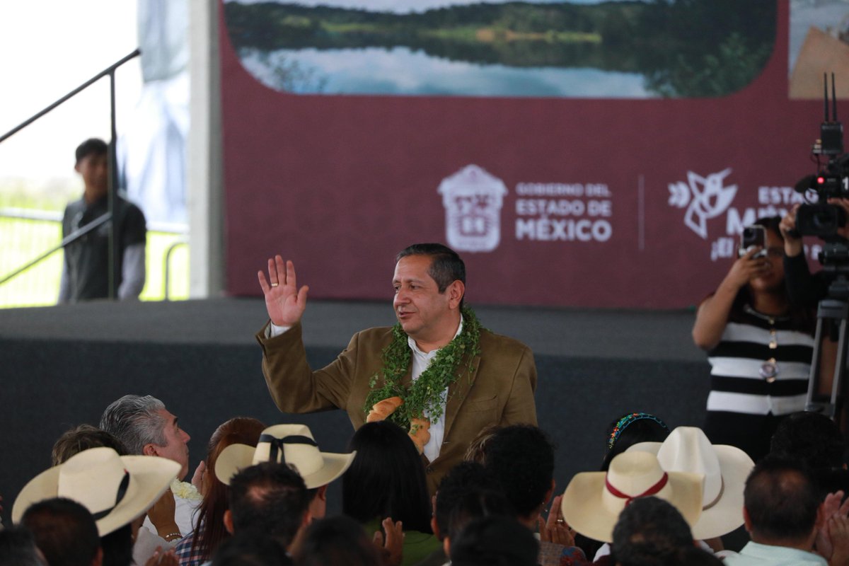 PJEdomex's tweet image. El Magistrado Presidente del Tribunal Superior de Justicia del Estado de México, @mgdohector, asistió al Segundo Informe de la Gobernadora @delfinagomeza en el sur del estado, #Temascaltepec.

En esta región, el #PJEdomex reitera su compromiso de fortalecer la cercanía con la…