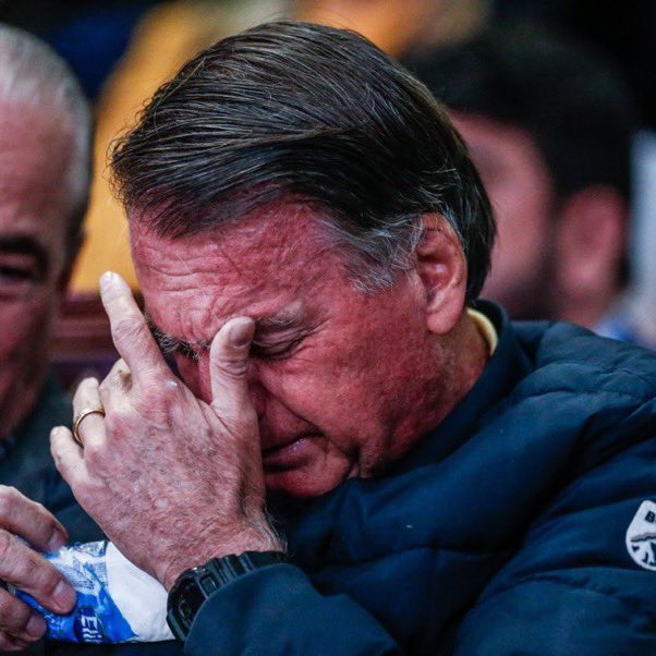 DECAIU! Bolsonaro tem hoje 80% de REJEIÇÃO na opinião pública, segundo a Quaest.