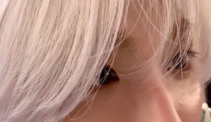 olhos de 𝓛𝓸𝓾𝓲𝓼 🫧