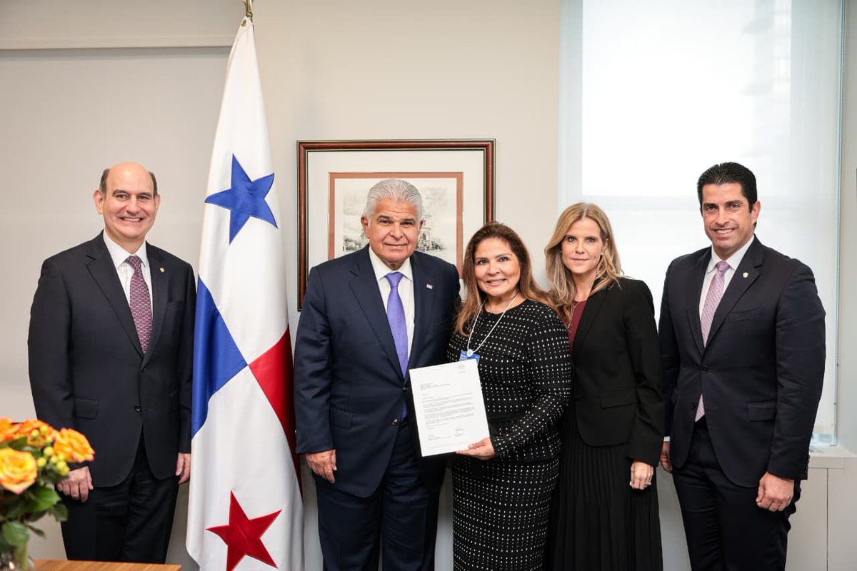 Presidencia de la República de Panamá tweet media