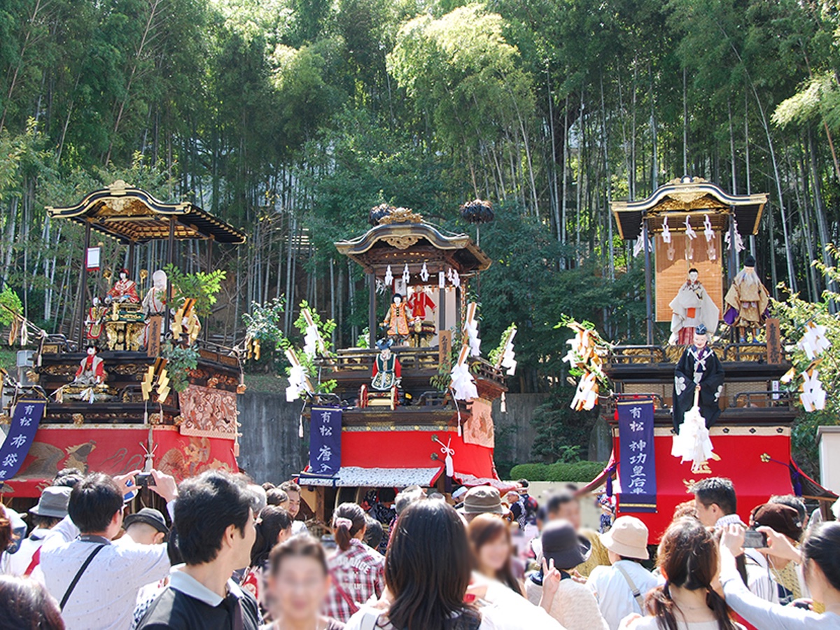 AichiNow_en's tweet image. #Nagoya’s famous Arimatsu area is strutting its stuff with three parade floats designated municipal tangible folk cultural properties on 10/5‼️ aichinow.pref.aichi.jp/en/spots/detai… Normally known for its beautiful #TieDye cloths, you have to see its parade prowess😉 #AichiNow