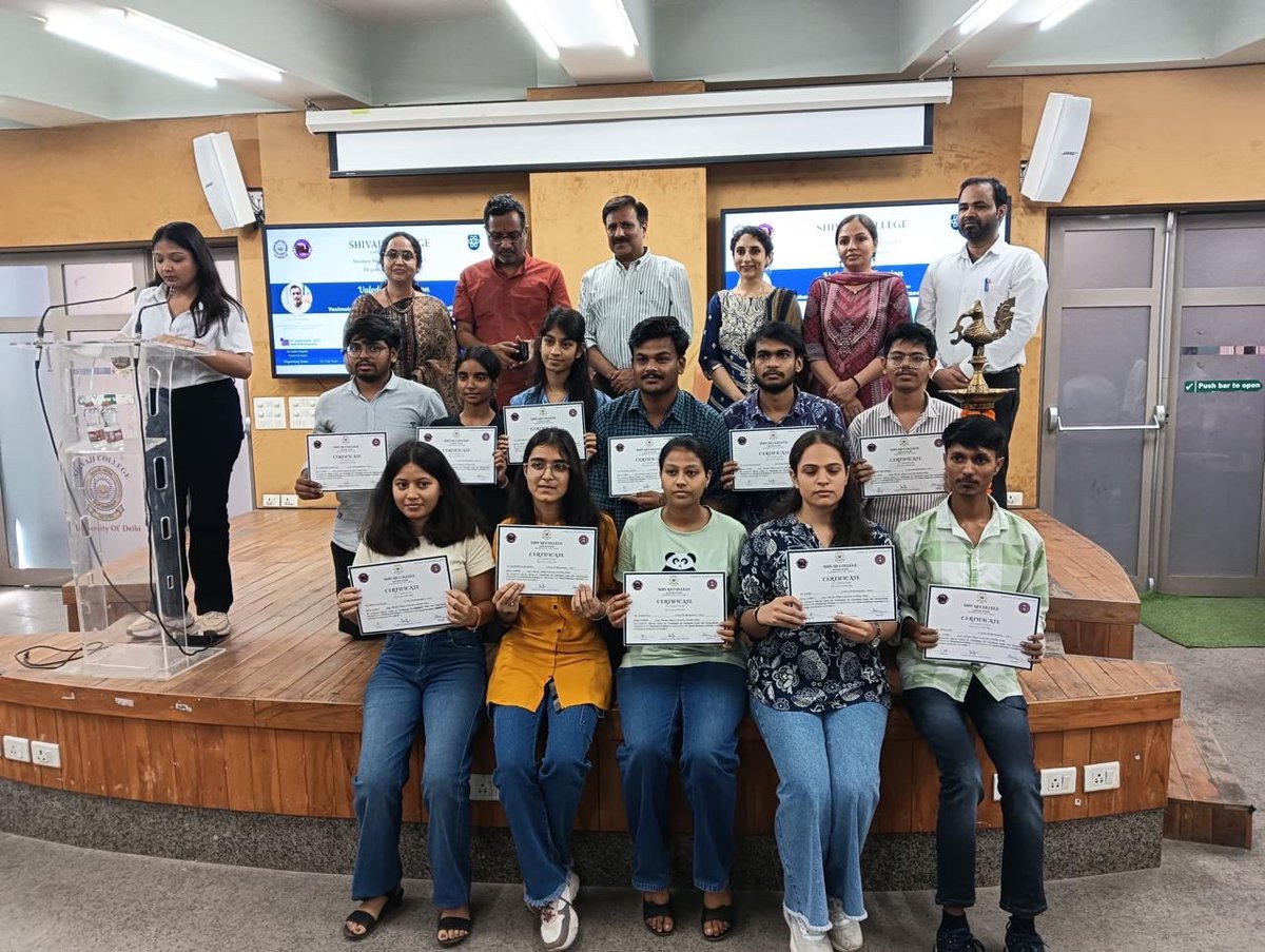 college_shivaji's tweet image. The 2-month add-on course on “Technology for Functional Foods &amp;amp; Nutraceuticals” concluded with a valedictory graced by Prof. Vivek Kumar, Head CRDT, IIT. 
#AddOnCourse #Nutraceuticals #FunctionalFoods
#IIT
