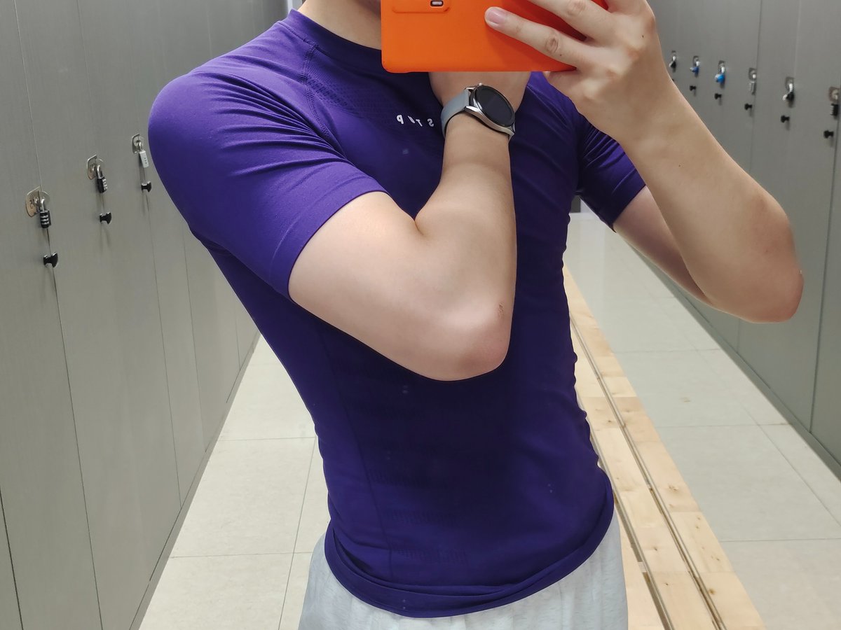 Bajoral1's tweet photo. @Kunshou888 抽我���我🥺 https://t.co/T3lO4fkTpo