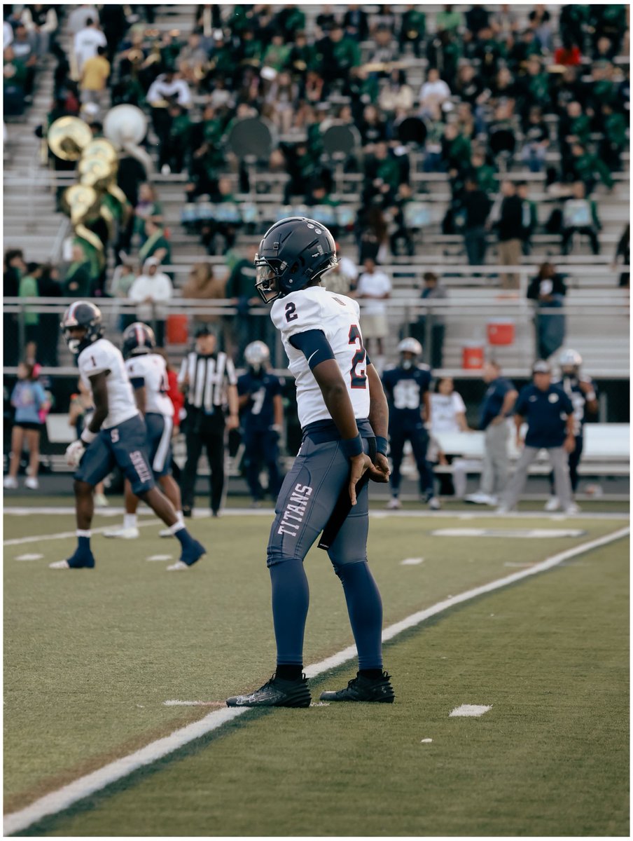 Davion “Daedae” Reese QB (@daedaereese) on Twitter photo Weeks 1-4 film check me out!
hudl.com/v/2Smhgm Weeks 1-4 film check me out!
hudl.com/v/2Smhgm
