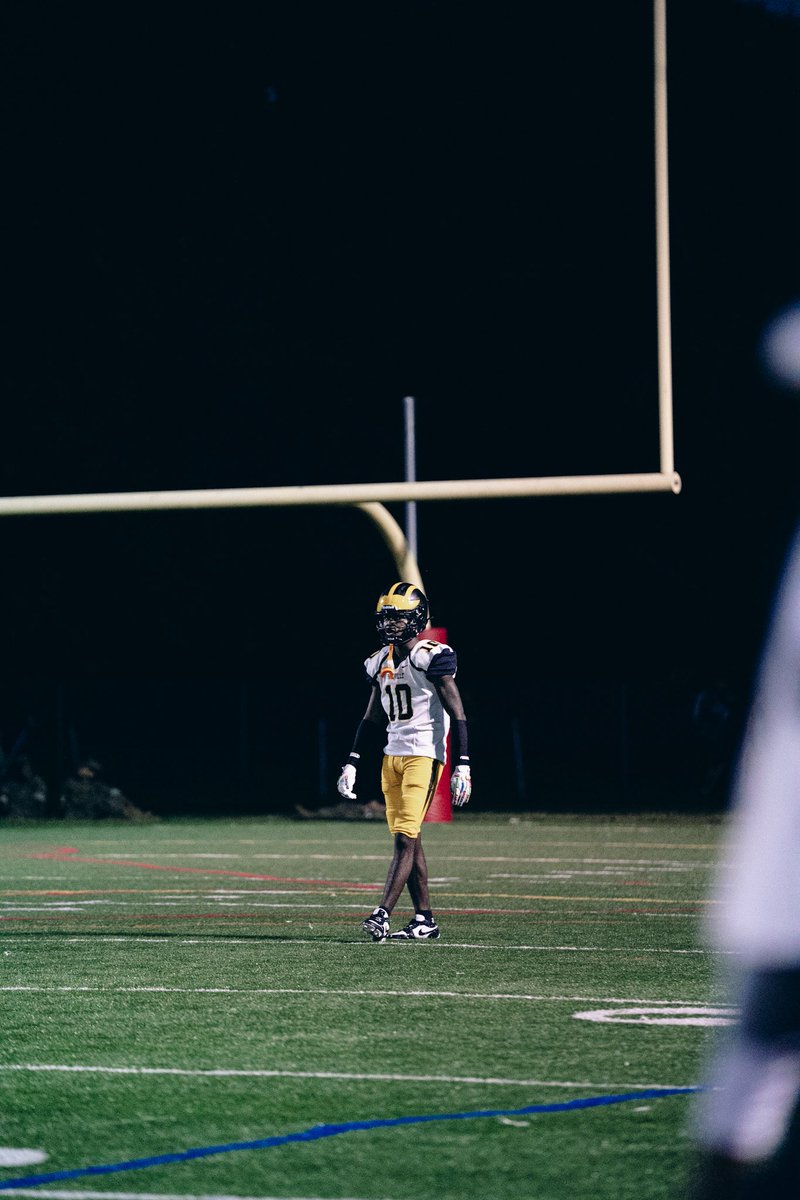 hudl.com/v/2SmcSf
First 3 games highlights 
Head coach <a href="/CoachWalker_23/">Trevor M Walker</a> 
<a href="/Coachq4_/">Coach Q</a>  <a href="/ParkvilleFB/">Parkville Football</a>