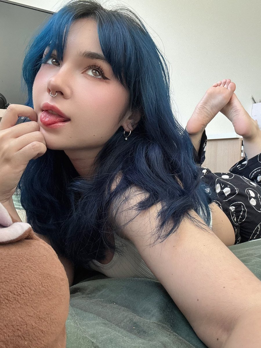 Good night 👣 #footfetısh #feet #soles #slave #goddess #Femdom